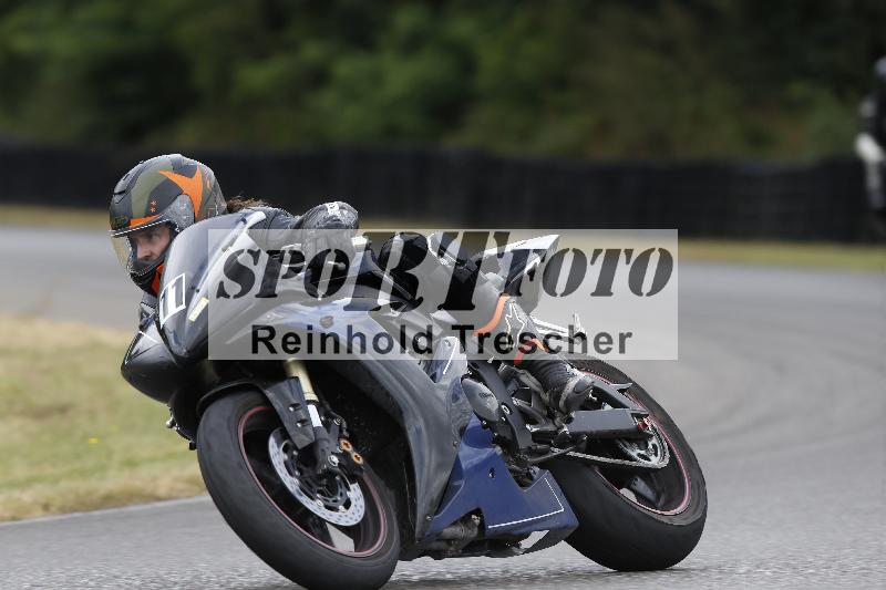 Archiv-2025/32 07.07.2025 Plüss Moto Sport ADR/Freies Fahren/11